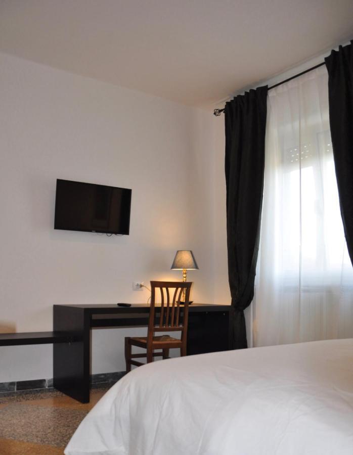 Lole Apartment - Ancona Exterior foto